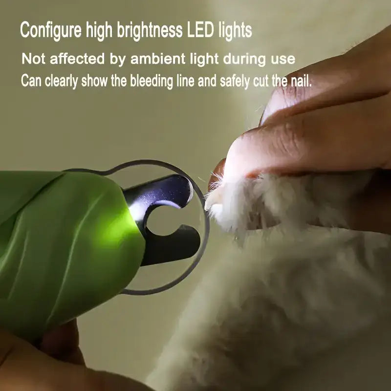CORTAÚÑAS CON LUZ LED PARA MASCOTAS 🐾